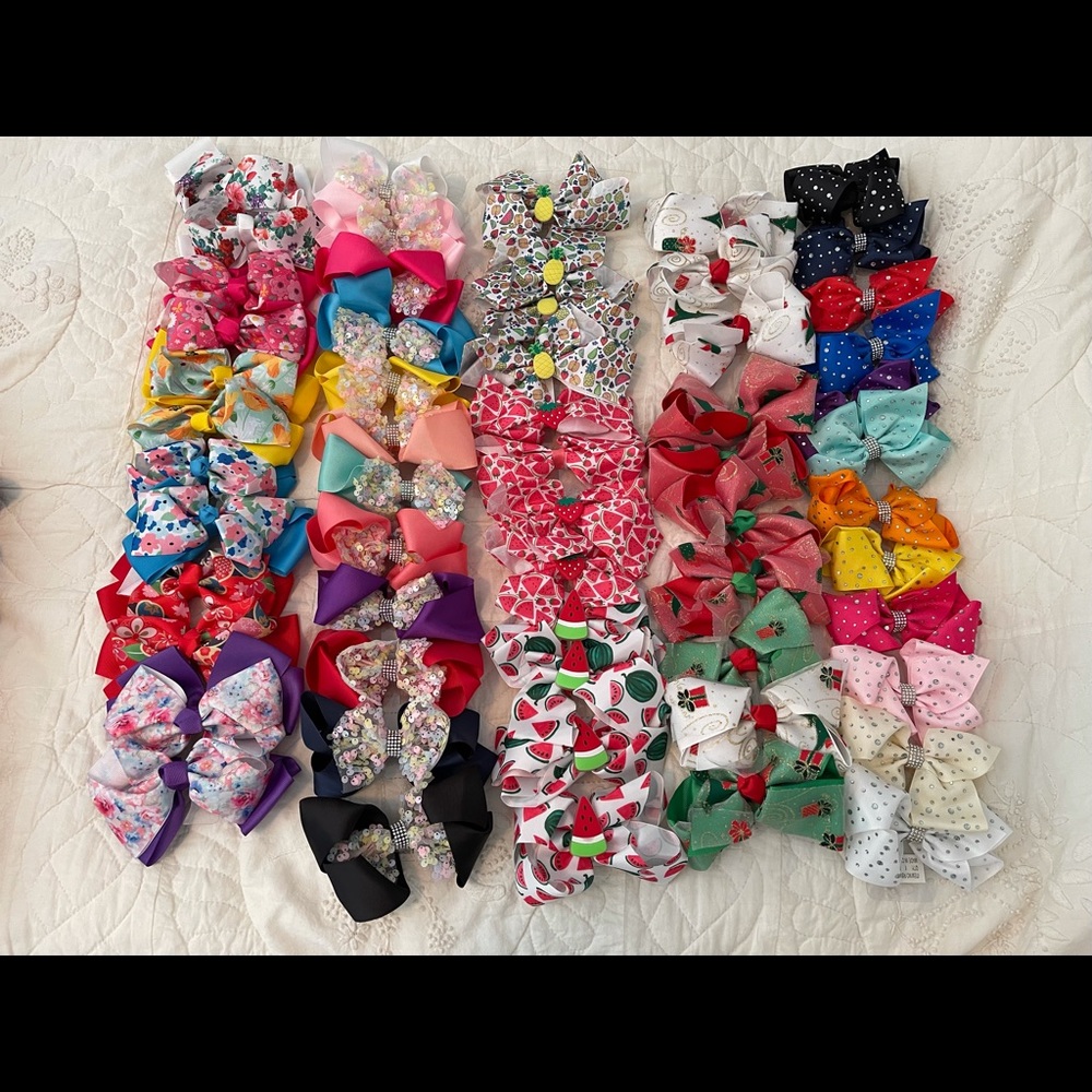 Clip bows